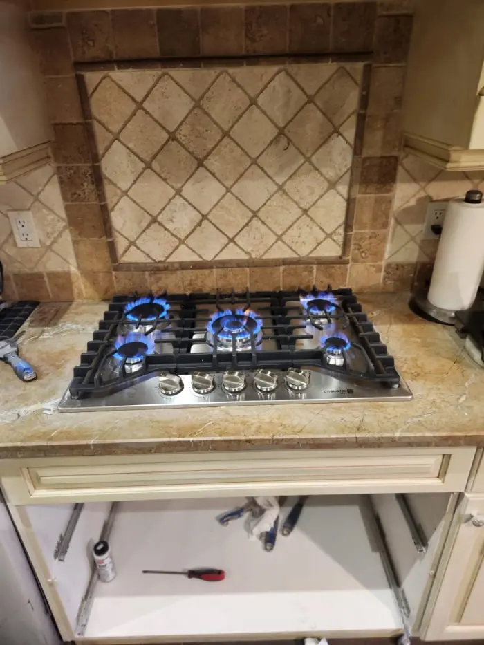 gas cooktop installation